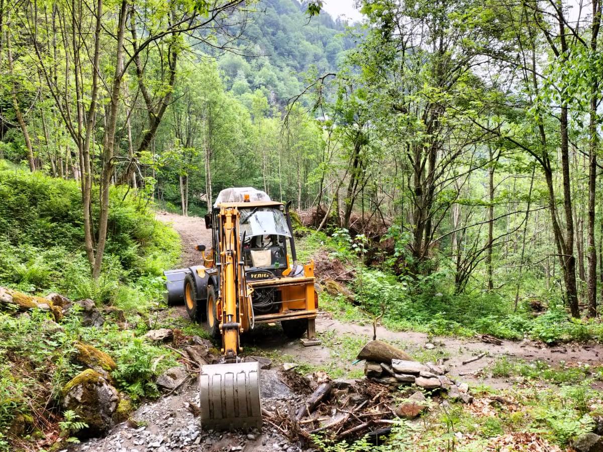 Pulizia alveo torrente  Bedale                                                  nella zona della Font dal&nbsp;Bial